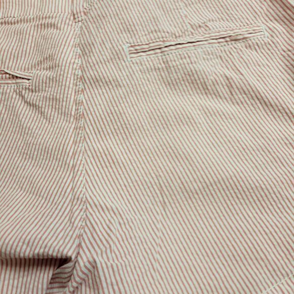 Old Navy stripped Everyday shorts 8 - Picture 6 of 6